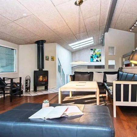 Holiday home 10 Person In Glesborg Fjellerup Strand