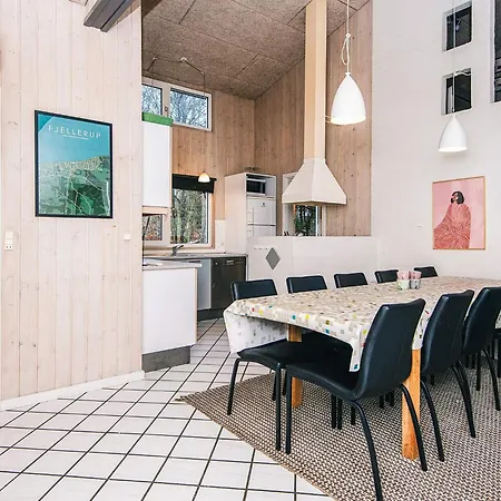 Holiday home 10 Person In Glesborg Fjellerup Strand
