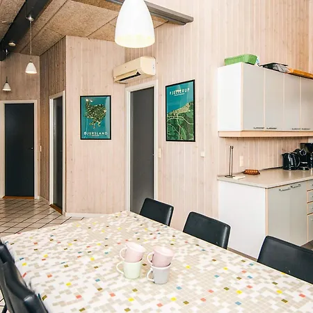 Holiday home 10 Person In Glesborg Fjellerup Strand