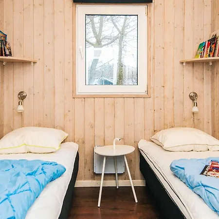 10 Person In Glesborg-by Traum Casa de Férias Fjellerup Strand