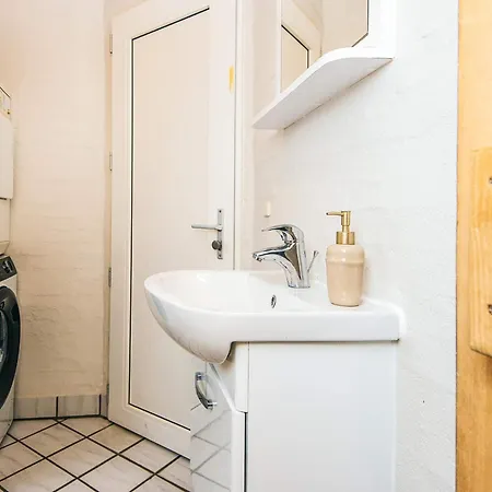 10 Person In Glesborg-by Traum Casa de Férias Fjellerup Strand