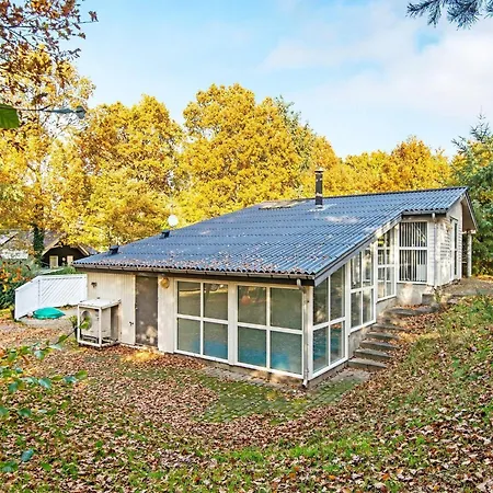 10 Person In Glesborg-by Traum Casa de Férias